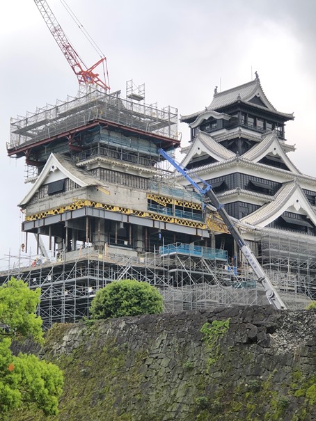 熊本城を訪れて