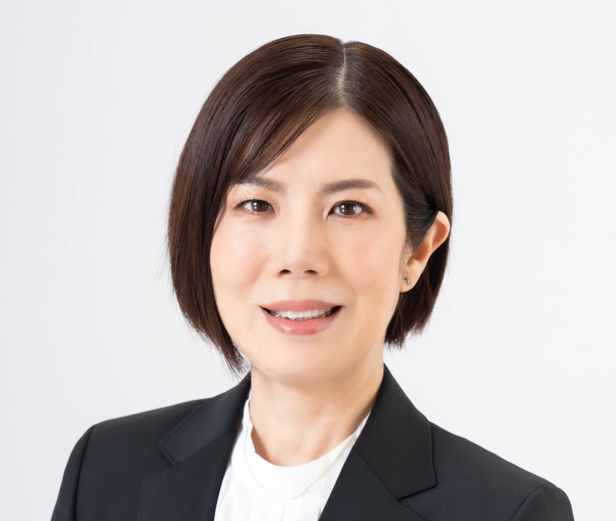 
水野 真紀子